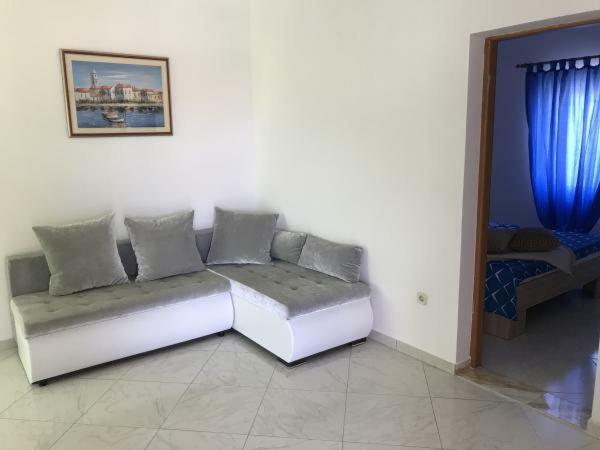 Apartmani Darija Vir Exterior photo